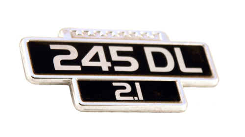 Emblem 245DL 2,1 75-79 skärm i gruppen Volvo / 240/260 / Karosseri / Emblem / Emblem 240/260 1975-79 hos Jørgenrud Bil og Deler AS (1202418)