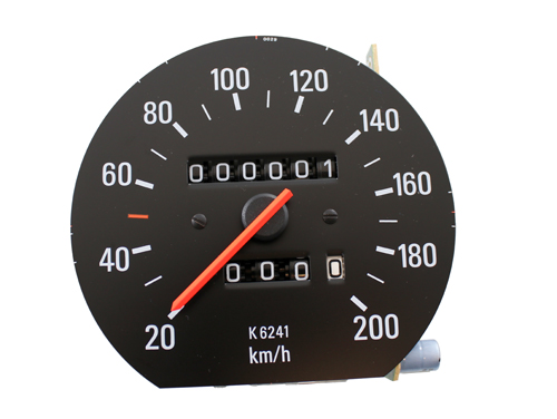 Hastighetsmätare i gruppen Volvo / 240/260 / Elektrisk / Instrument / Kombiinstrument 240 1986-88 hos Jørgenrud Bil og Deler AS (1362122)