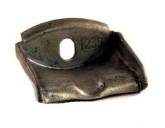 Fäste batteri 140 tidig B18