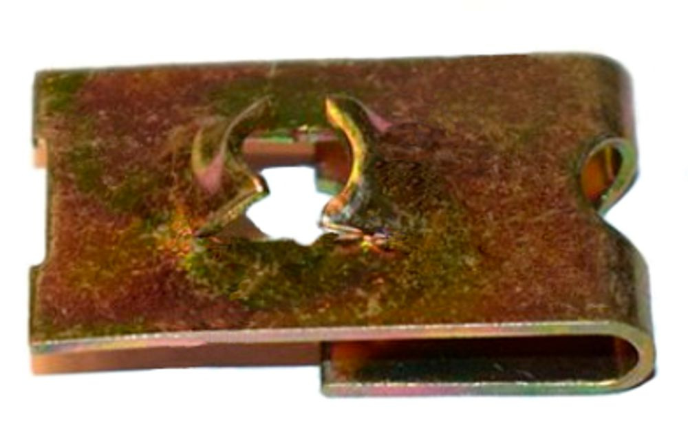 Fjädermutter instrumentbräda 240/260 -80