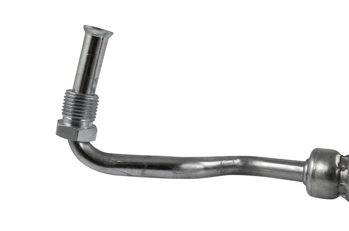 Servoslang m pressade kopplingar till trycksidan 700/900