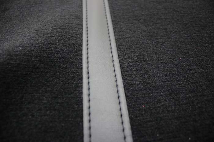 Mattsats Amazon 57-61 B16 svart textil