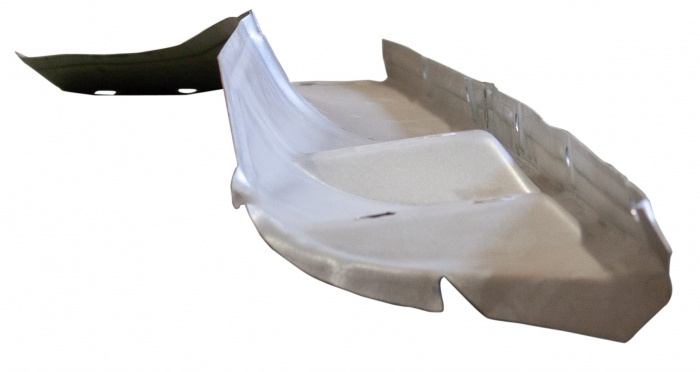 Skärminfästning 140 framskärm Hö OE