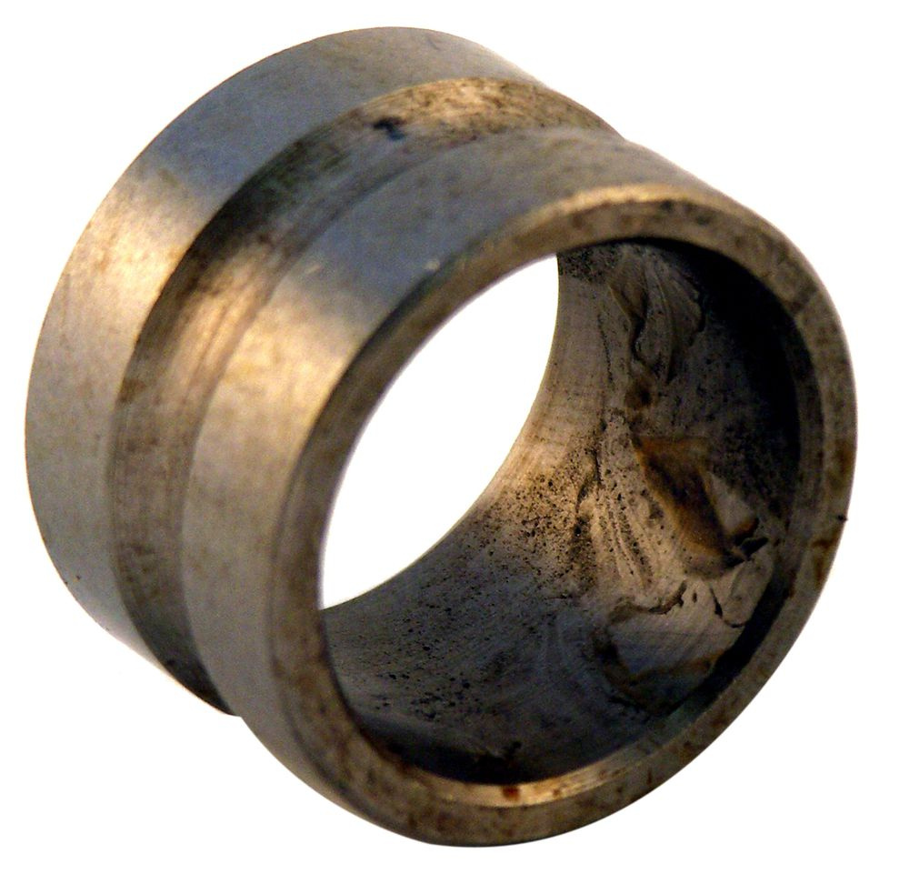 Hylsa för 87033 övre länkarm