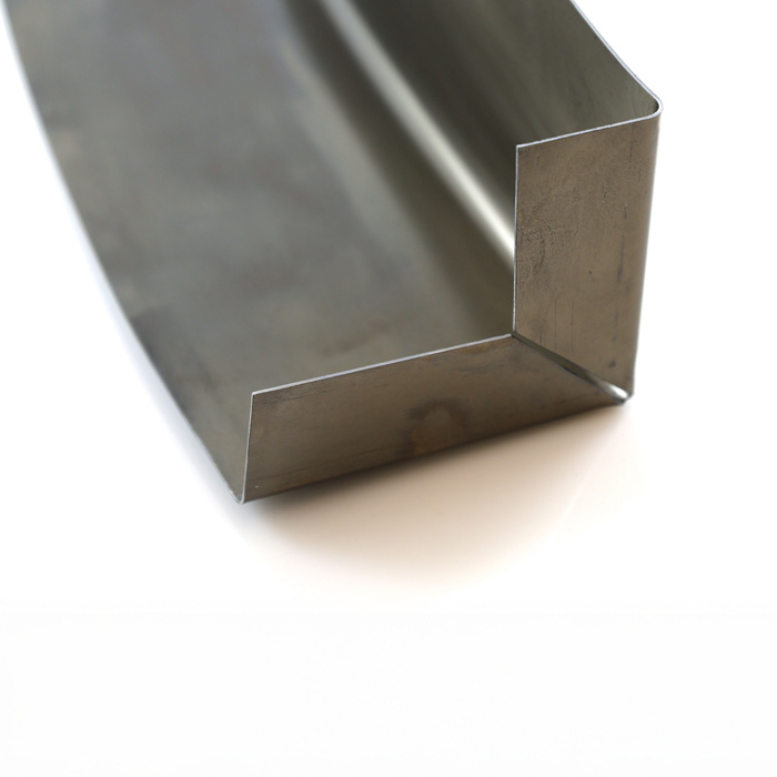 Skärminfästning PV främre Höger Bak