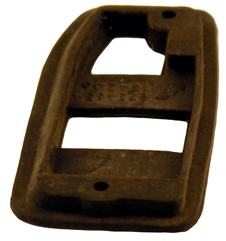 Packning dörrhandtag 140/164 67-71 yttre Höger