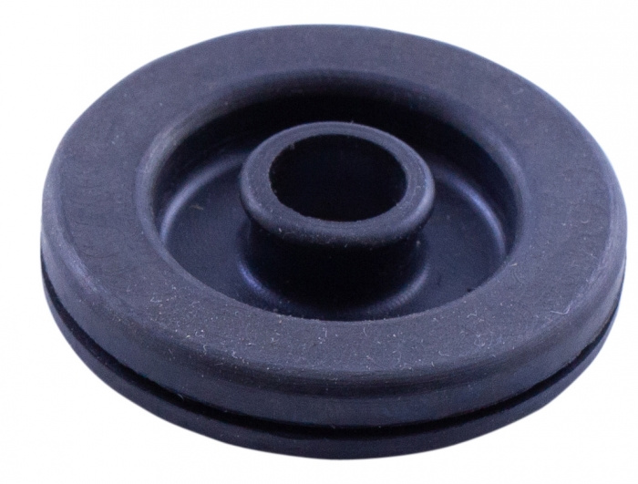 Genomföring Gaspedal 140 67-69/164