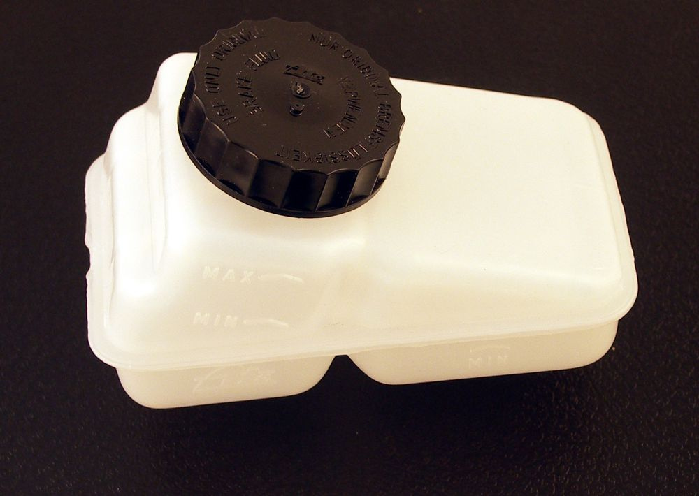 Bromsvätskebehållare 140/164 ersättning