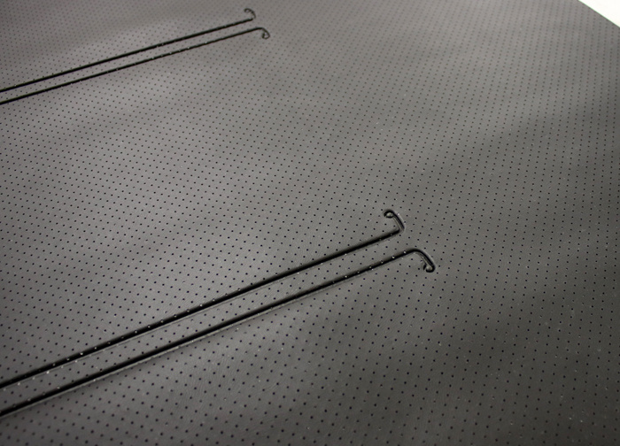 Innertak P1800S/E 64-72 vinyl perforerad svart