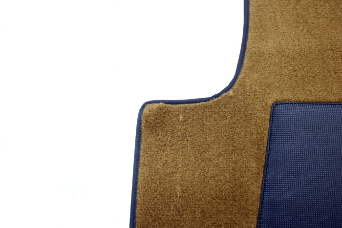 Mattsats 140 -71 med rattväxel. Brun textil