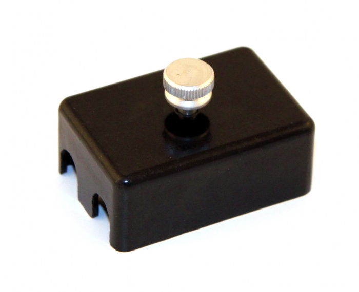 Lock Säkringsdosa 140 67-74