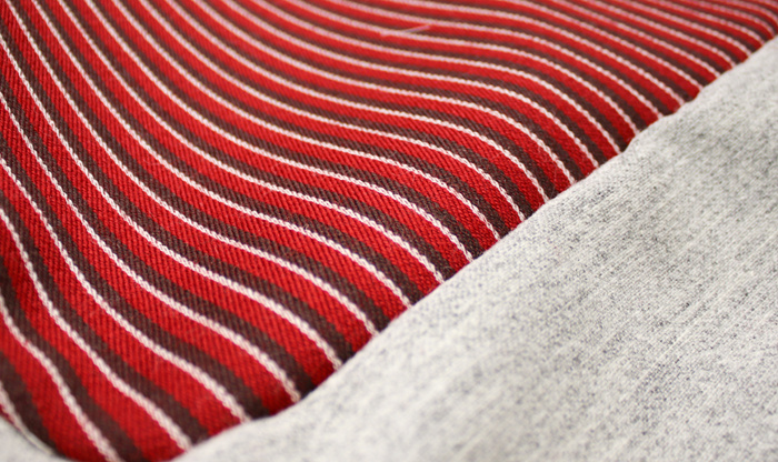 Klädsel Baksäte 445 56-57 röd/grå