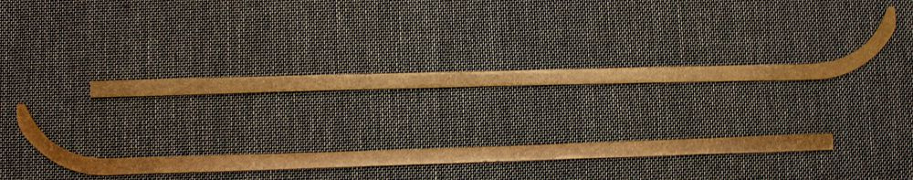 Paneler B-stolpe 444 56-58 röd/grå