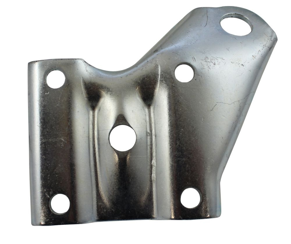 Platta Bladfjäderfäste 67-70 Hö