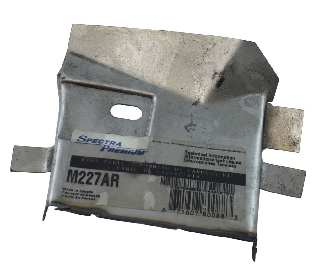 Knutplåt Innerskärm torped 67-68 Hö