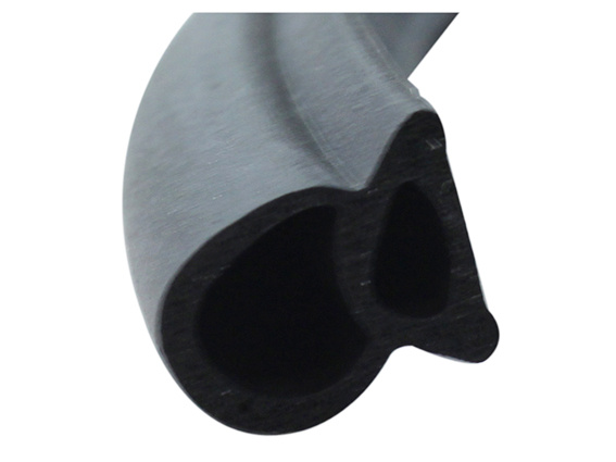 Gummilist Huv Mustang 71-73 Bakre m.Clips