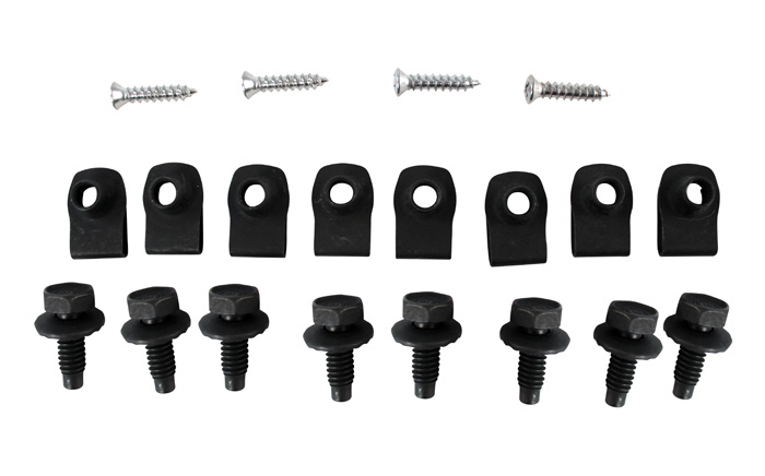 Monteringssats Sidopanel baksäte 67 FB