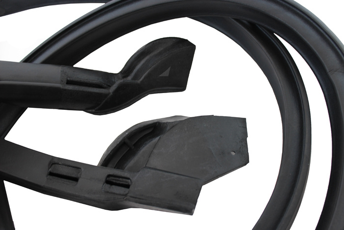 Gummilist tak Camaro/Firebird 70-81