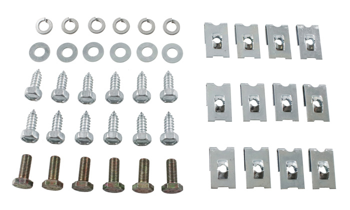 Monteringssats Stänkplåt 1800 ch 9908-