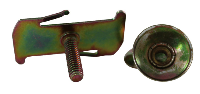 Clips prydnadslist bakskärm Chevy 55-56 (57 150)